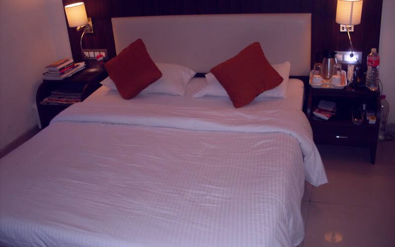 Serviced Apartments Near Goregaon, Mumbai 3